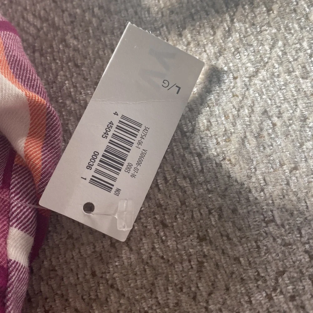 Button up - Picture 2 of 4